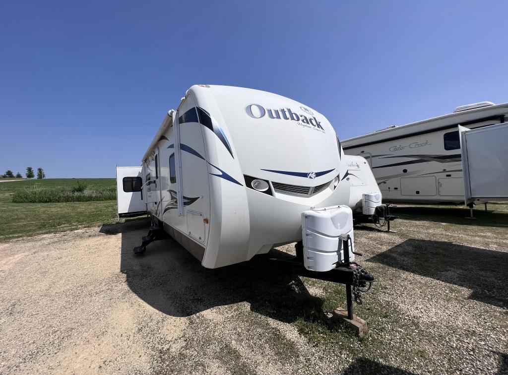 SOLD 2011 Keystone Outback 298RE TT Stk #3102