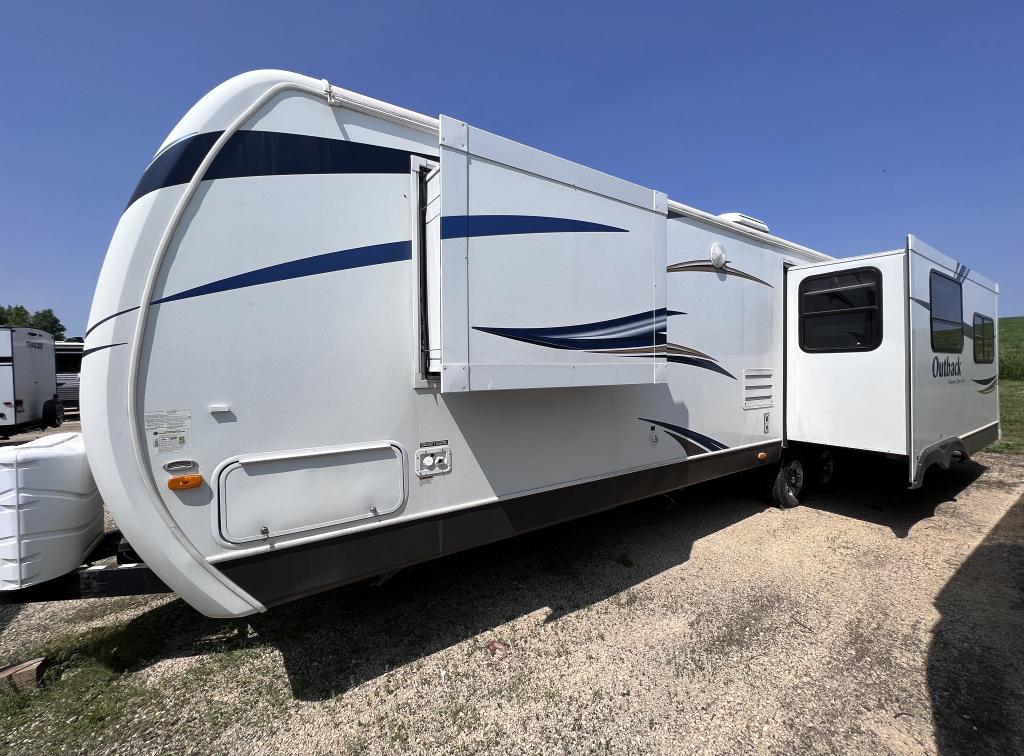 SOLD 2011 Keystone Outback 298RE TT Stk #3102