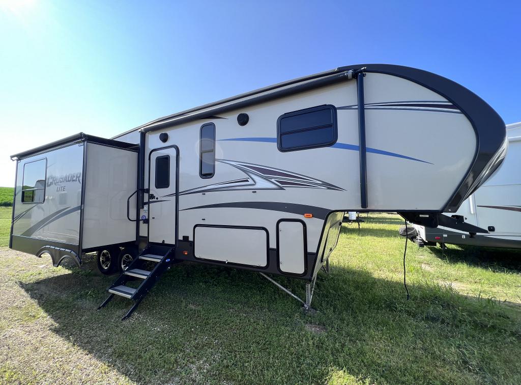 Sold 2016 Forest River Prime Time Crusader Lite 28rl Fw Stk #3132