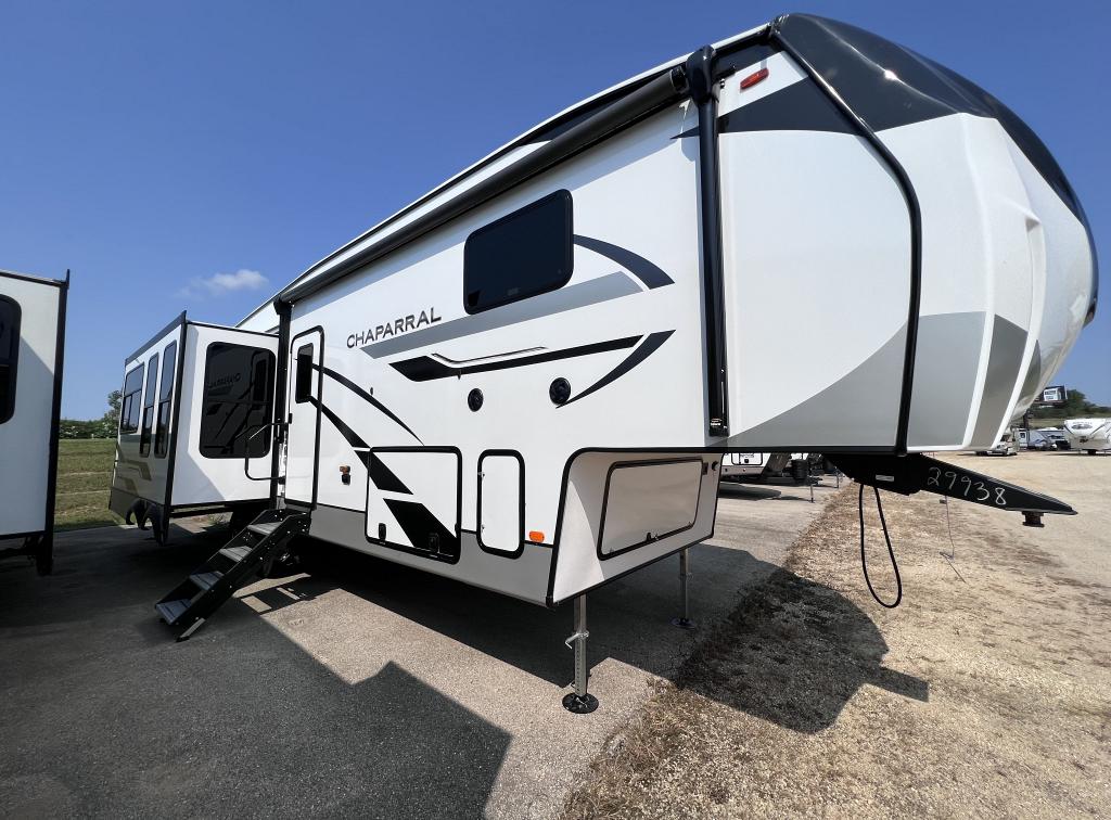 SOLD 2022 Forest River Coachmen Chaparral 367BH FW Stk #2823