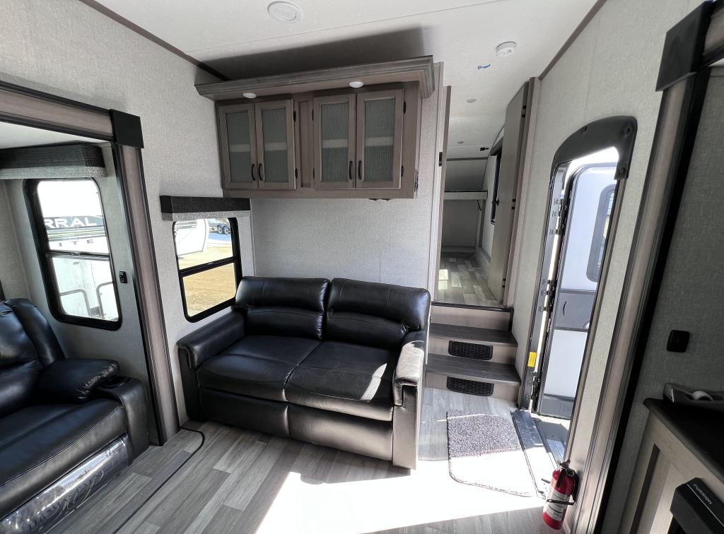 SOLD 2023 Forest River Coachmen Chaparral 375BAF FW Stk #3089